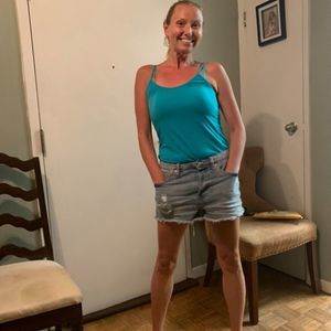 Meet your Posher, Carah